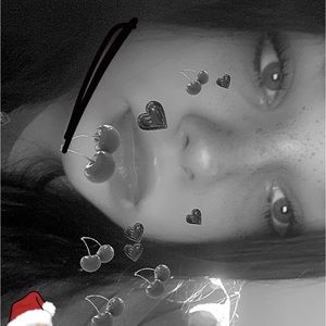 Meet your Posher, Hope